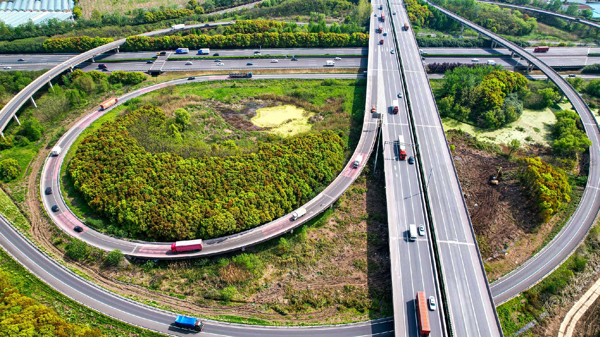 S3公路（周邓公路-G1503公路两港大道立交）